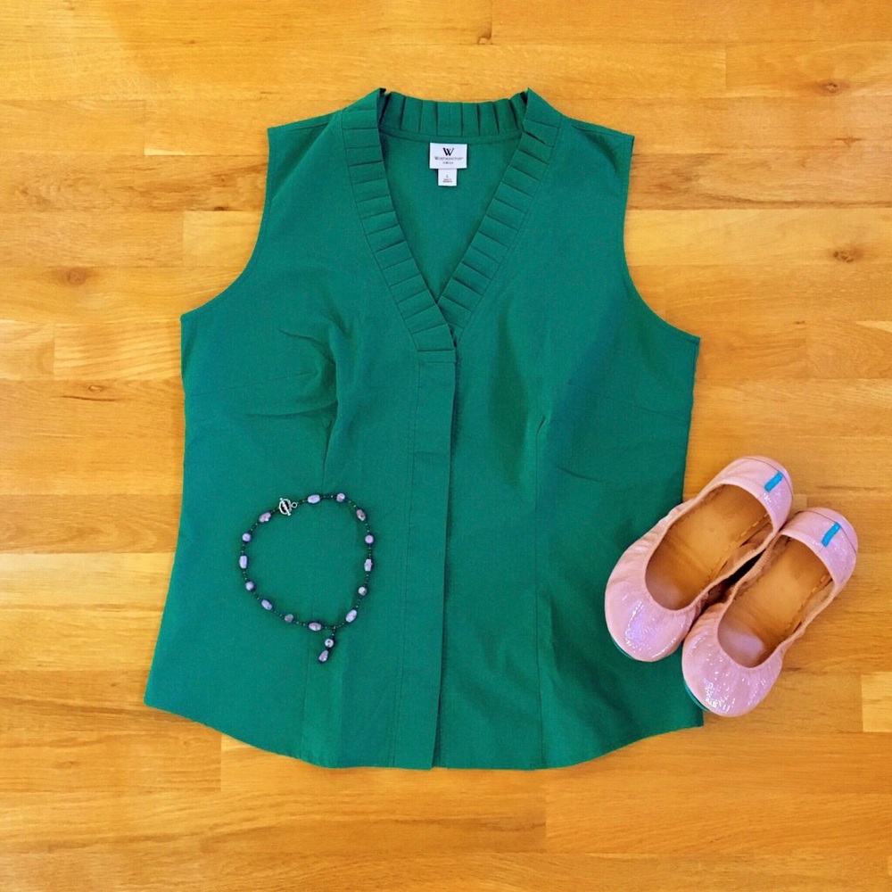 Emerald Green Ruffle V-Neck Sleeveless Blouse